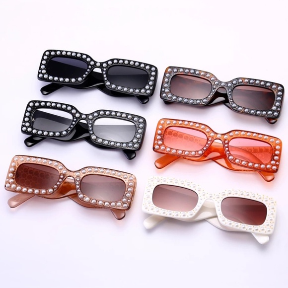 Pearls & studs Stunner Shades - Picture 5 of 5